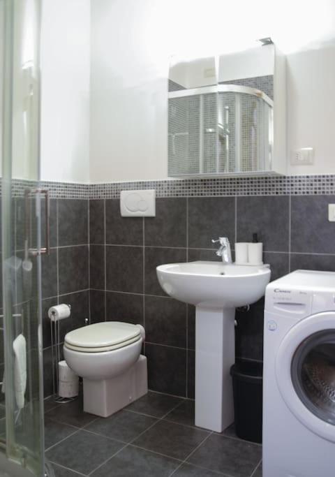 Home & Pet - Milano Trilocale Promenade Santa Giulia Екстериор снимка